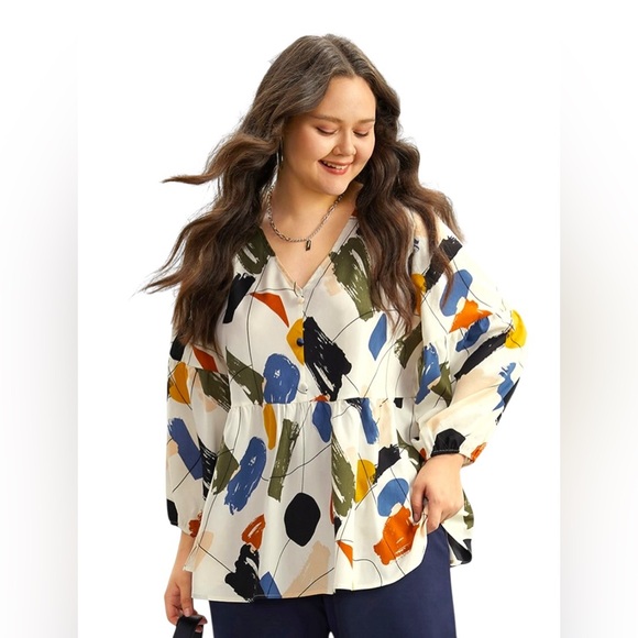 BloomChic Tops - BloomChic Women’s Brush Print Button Detail Elastic Cuffs Blouse 2X NWT